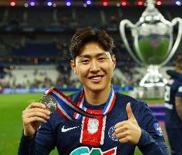 leyu sports-队报：多支英超队、那不勒斯有意李刚仁，有高额报价巴黎会放人